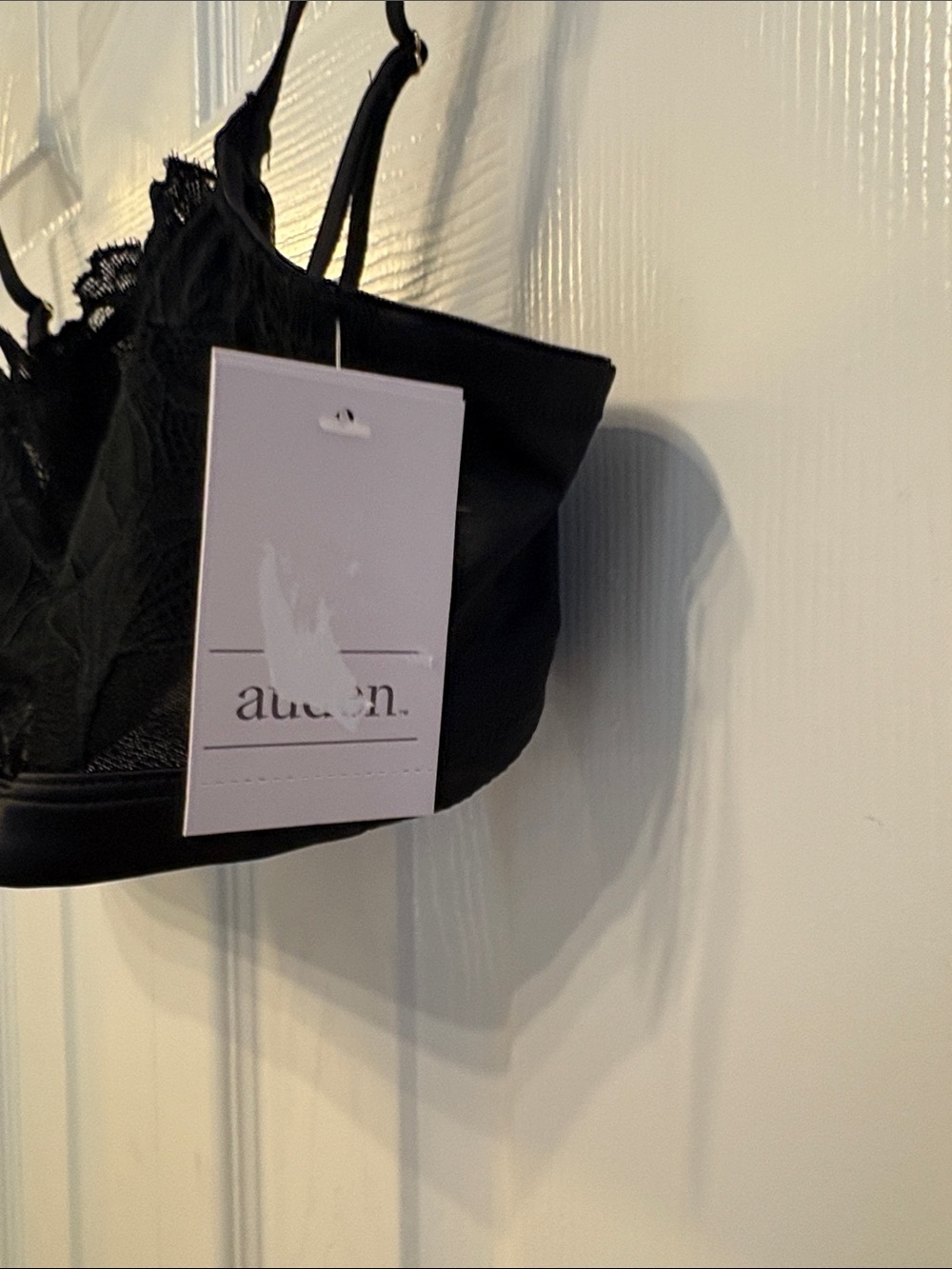 613 Auden Black Lace Bralette with Floral Detail - Picture 4 of 7